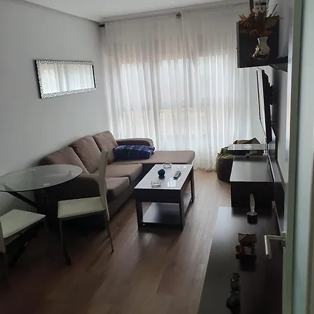 Vistas Monte Naranco Apartamento Con Parking 5Euros Al Dia Oviedo Exterior photo