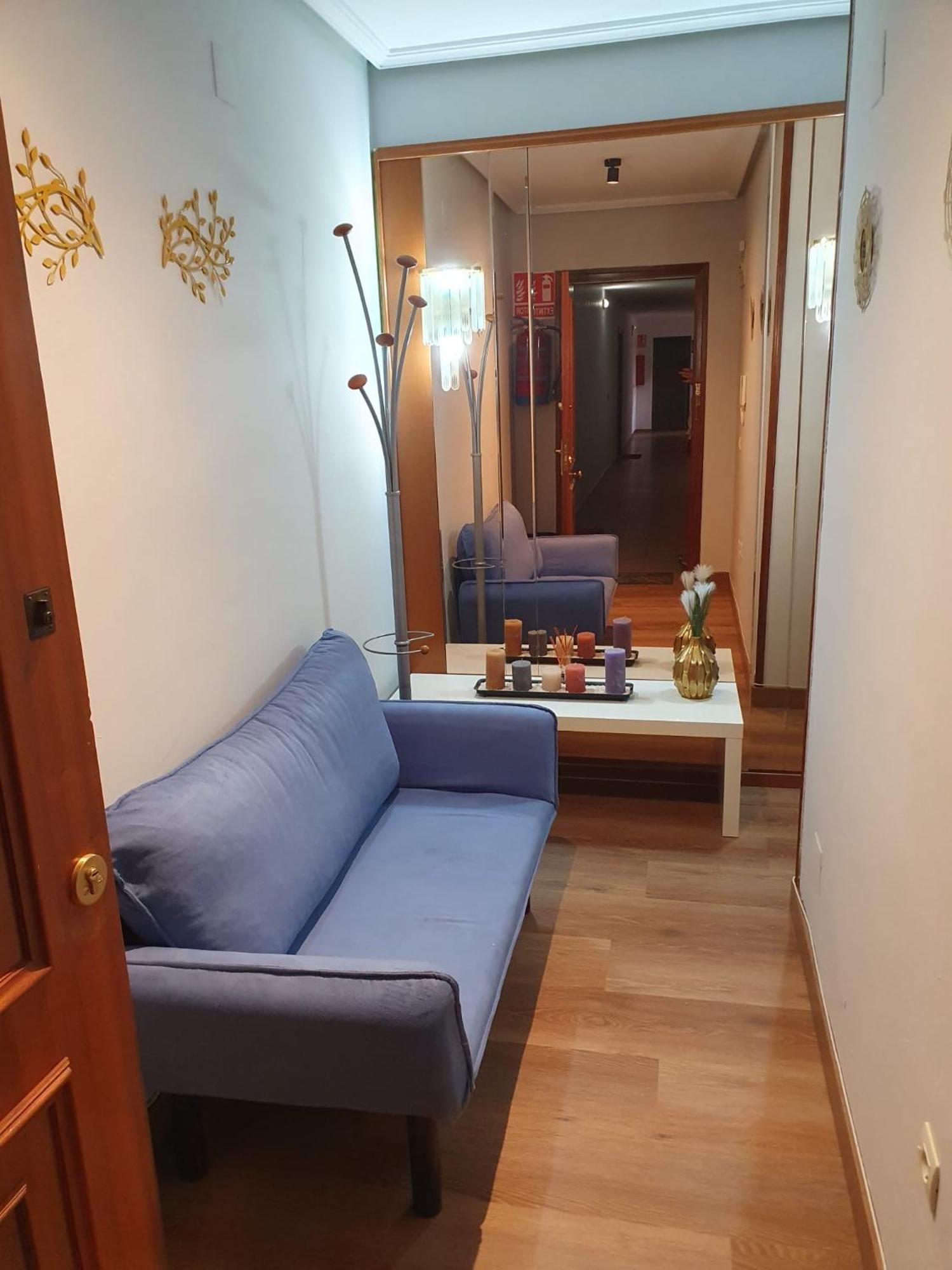 Apartment Vistas Monte Naranco Con Parking 5euros Al Dia *